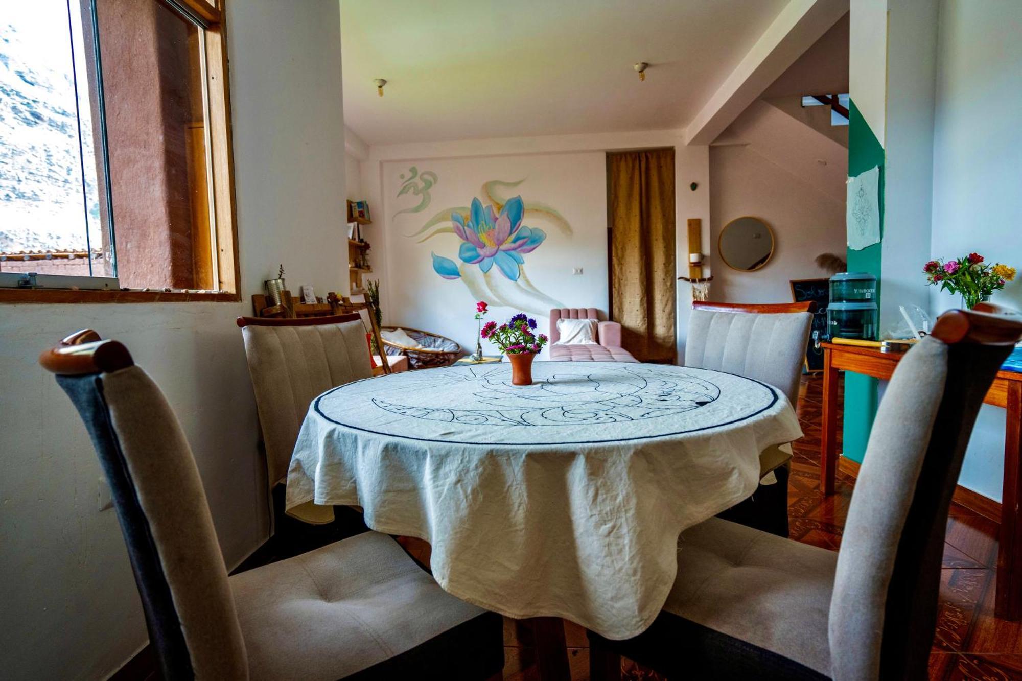 Blue Lotus Retreat Center Bed & Breakfast Писак Екстериор снимка