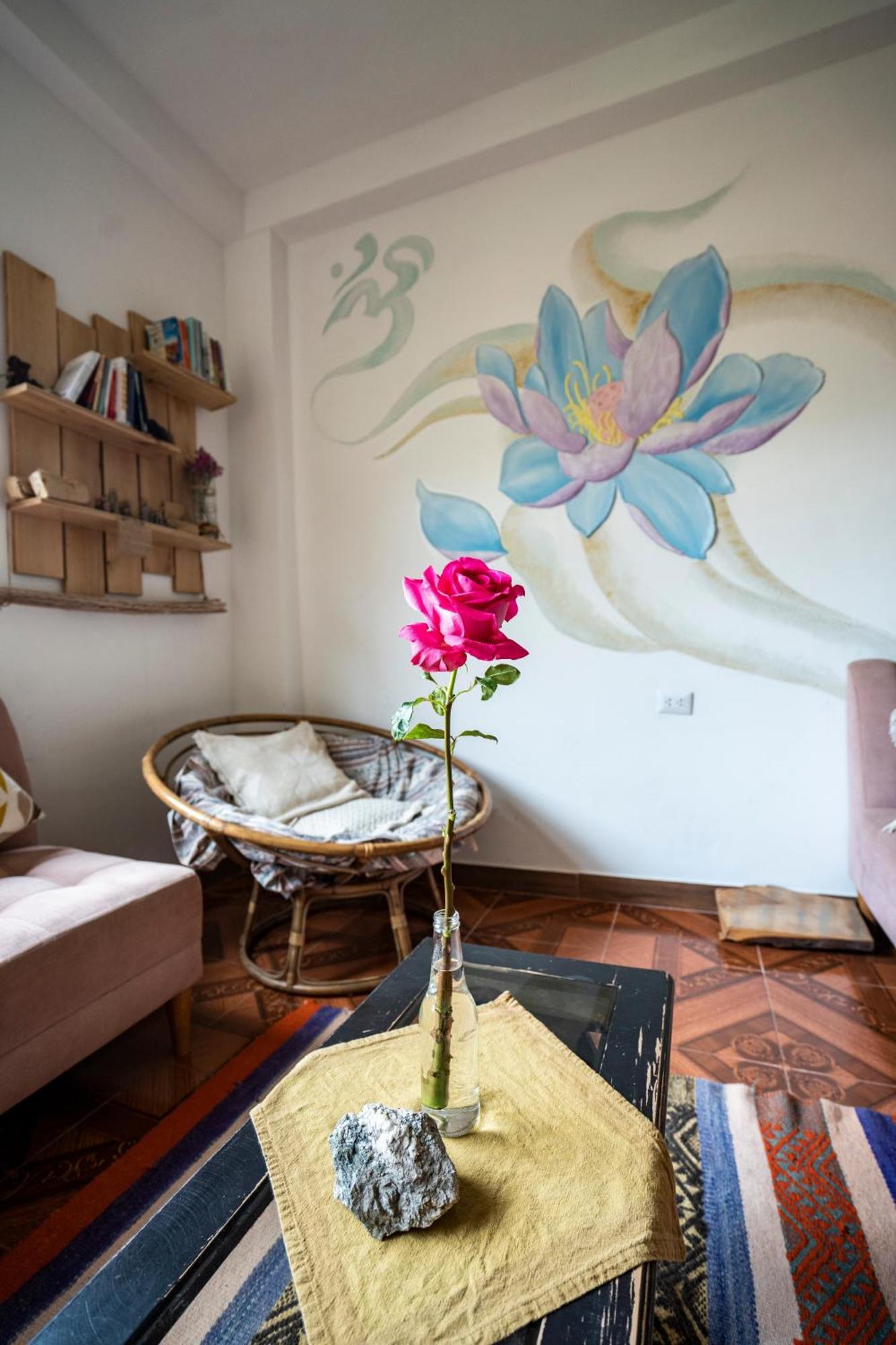 Blue Lotus Retreat Center Bed & Breakfast Писак Екстериор снимка